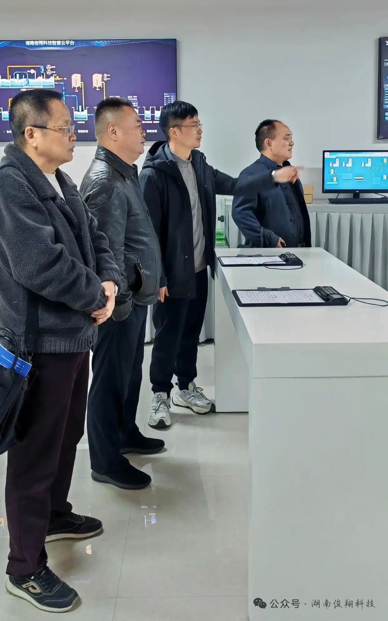 1765505334675.jpg 1765505334675.jpg